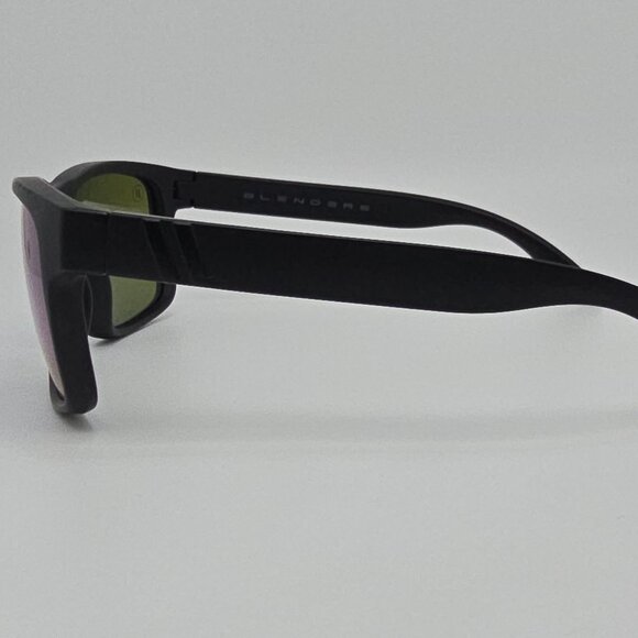 Blenders Canyon Celtic Light Blackout Frame Polarized Green Mirror Sunglasses - Picture 4 of 15